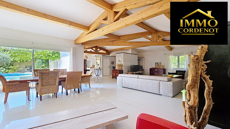 Ma-Cabane - Vente Maison Méounes-lès-Montrieux, 179 m²