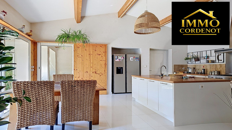 Ma-Cabane - Vente Maison Méounes-lès-Montrieux, 179 m²