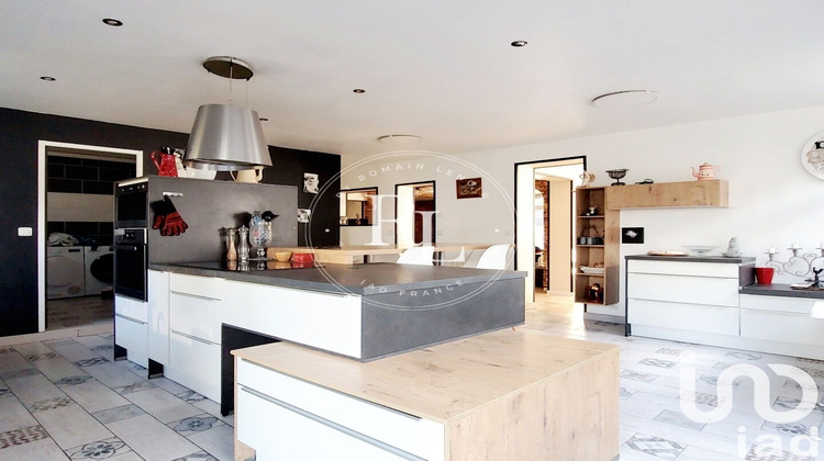 Ma-Cabane - Vente Maison Merville-Franceville-Plage, 195 m²