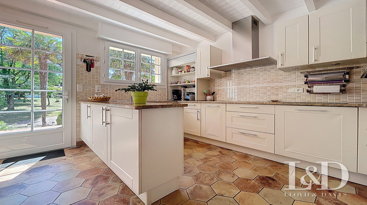 Ma-Cabane - Vente Maison Meschers-sur-Gironde, 263 m²