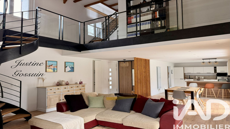 Ma-Cabane - Vente Maison Mésigny, 260 m²
