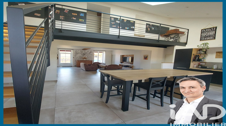 Ma-Cabane - Vente Maison Mesnard-la-Barotière, 252 m²