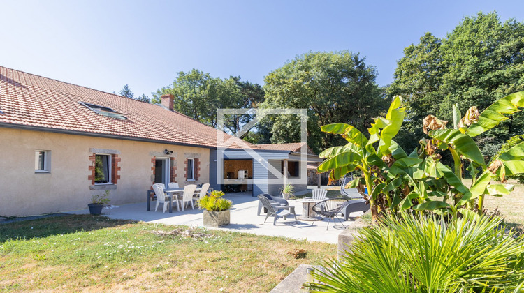 Ma-Cabane - Vente Maison Mesnard-la-Barotière, 252 m²