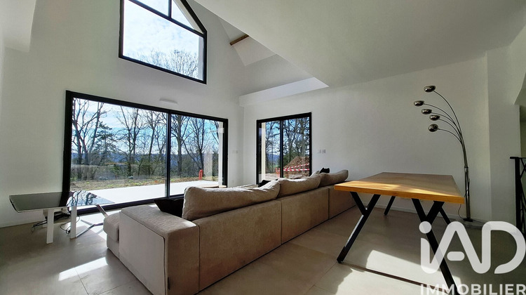Ma-Cabane - Vente Maison Mesnil-sur-l'Estrée, 200 m²