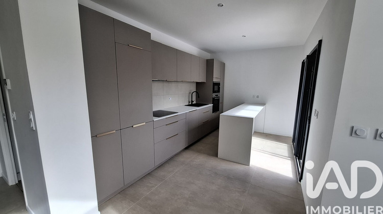 Ma-Cabane - Vente Maison Mesnil-sur-l'Estrée, 200 m²