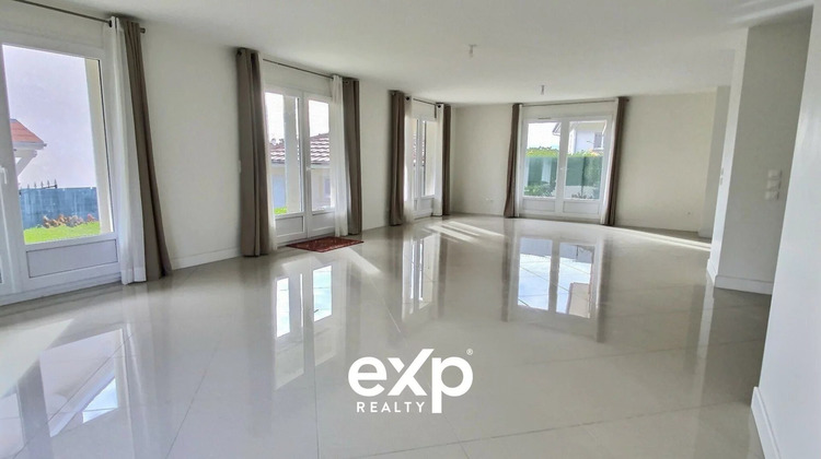 Ma-Cabane - Vente Maison Messery, 331 m²