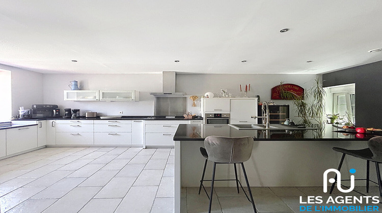Ma-Cabane - Vente Maison MEUNG-SUR-LOIRE, 204 m²