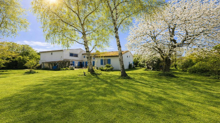 Ma-Cabane - Vente Maison MEURSAC, 280 m²