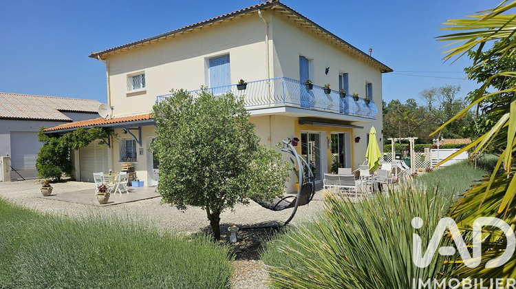 Ma-Cabane - Vente Maison Meursac, 215 m²