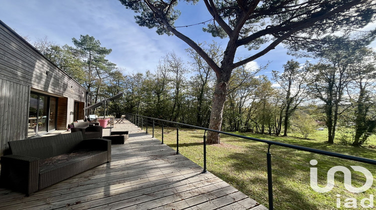 Ma-Cabane - Vente Maison Meyrals, 200 m²