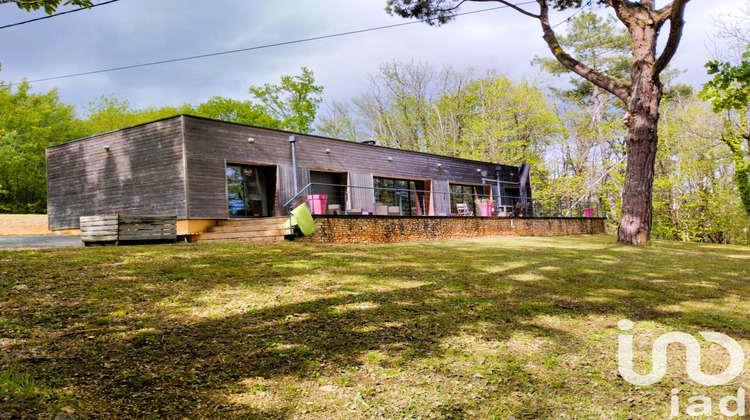 Ma-Cabane - Vente Maison Meyrals, 200 m²