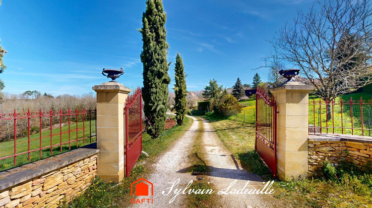 Ma-Cabane - Vente Maison Meyrals, 215 m²