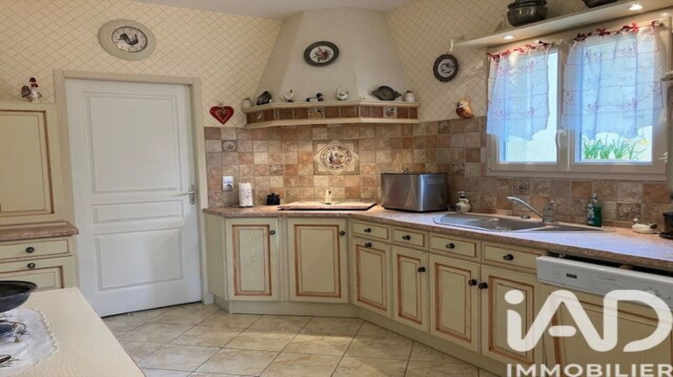 Ma-Cabane - Vente Maison Meyrals, 157 m²