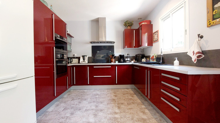 Ma-Cabane - Vente Maison MEYRALS, 135 m²