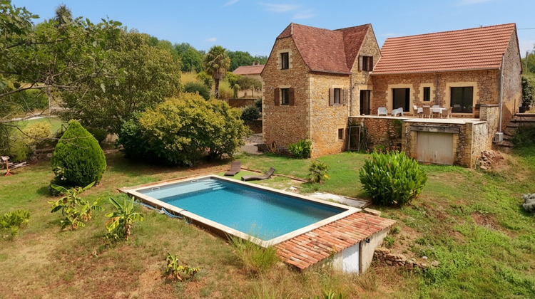 Ma-Cabane - Vente Maison MEYRALS, 166 m²