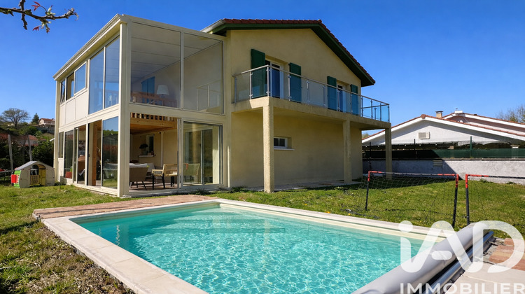 Ma-Cabane - Vente Maison Meyrieu-les-Étangs, 110 m²