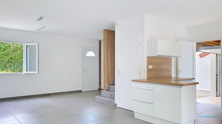 Ma-Cabane - Vente Maison Meyrieu-les-Étangs, 84 m²