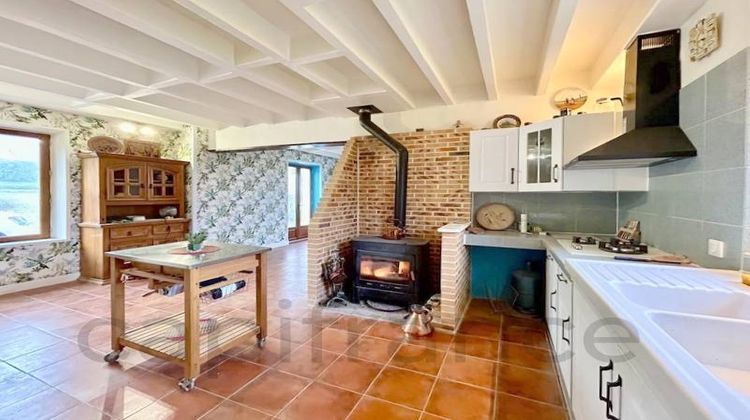 Ma-Cabane - Vente Maison MEYSSAC, 75 m²