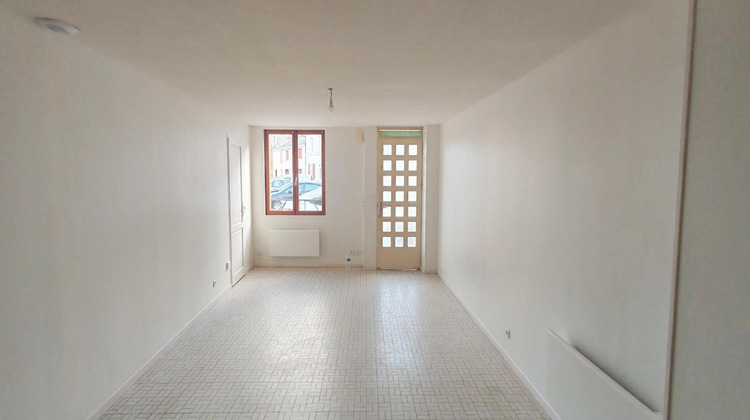 Ma-Cabane - Vente Maison MEZERAY, 80 m²