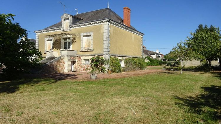 Ma-Cabane - Vente Maison MEZIERES EN BRENNE, 200 m²