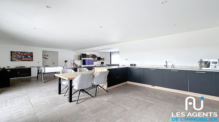 Ma-Cabane - Vente Maison MEZIERES-LEZ-CLERY, 170 m²