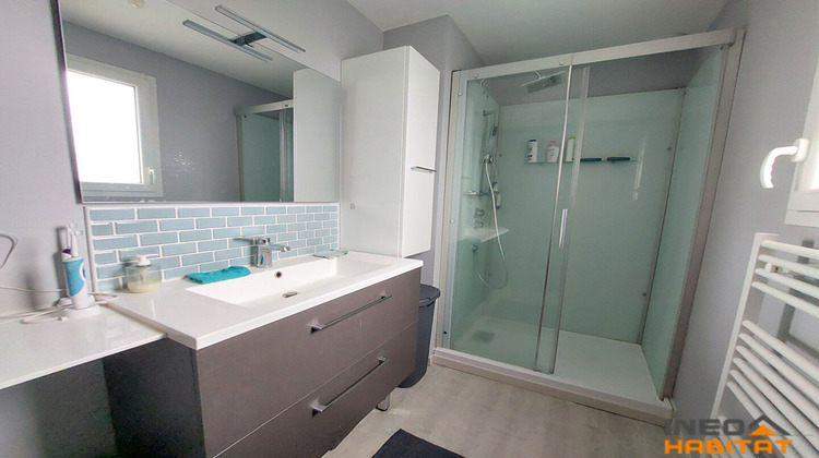 Ma-Cabane - Vente Maison MEZIERES-SUR-COUESNON, 100 m²