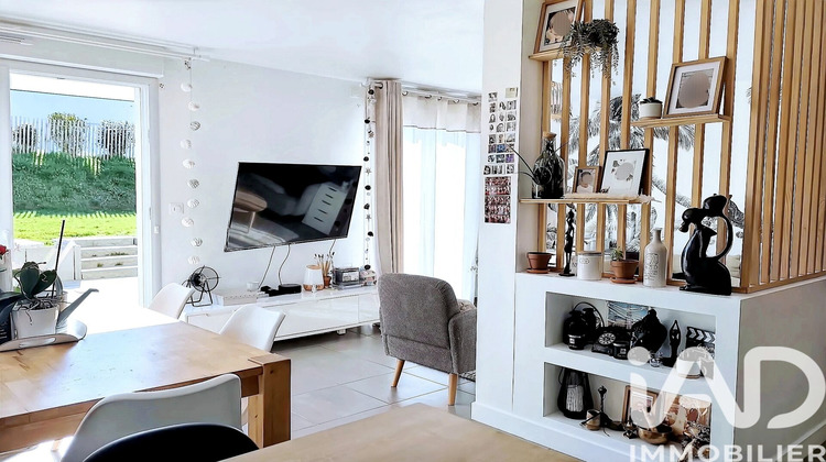 Ma-Cabane - Vente Maison Mézières-sur-Couesnon, 87 m²