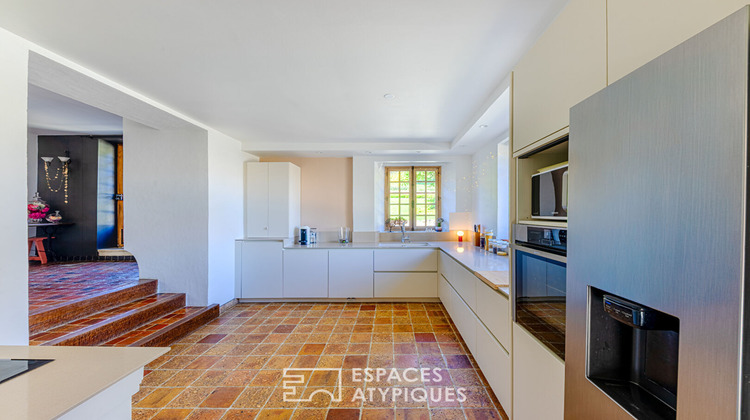 Ma-Cabane - Vente Maison MEZIERES-SUR-SEINE, 320 m²