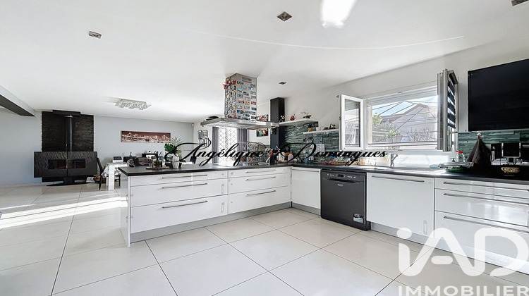 Ma-Cabane - Vente Maison Mézières-sur-Seine, 242 m²