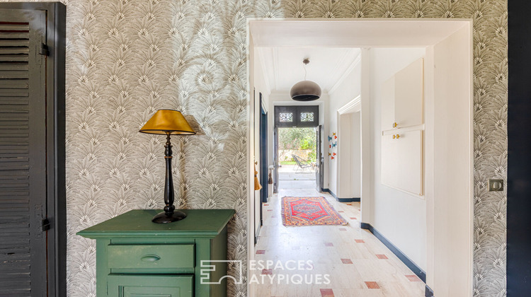 Ma-Cabane - Vente Maison MEZIERES-SUR-SEINE, 258 m²