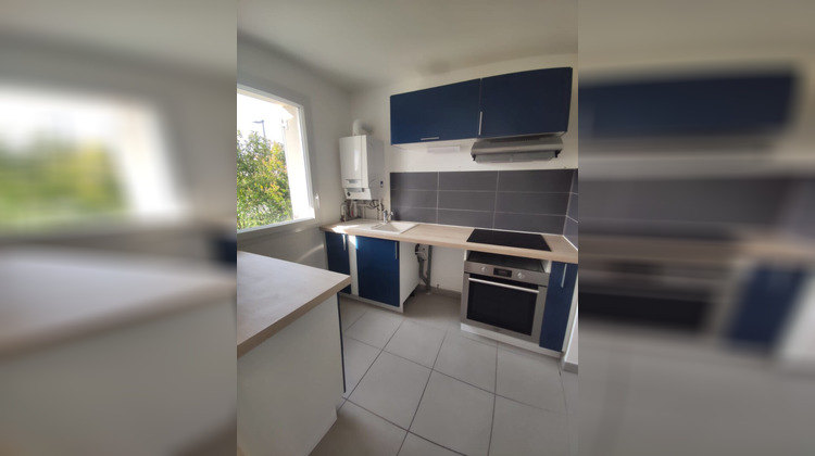 Ma-Cabane - Vente Maison MIGNALOUX-BEAUVOIR, 86 m²