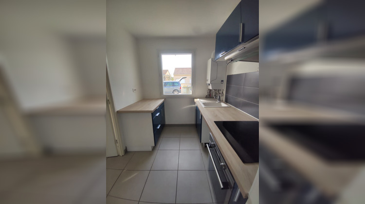 Ma-Cabane - Vente Maison MIGNALOUX-BEAUVOIR, 86 m²