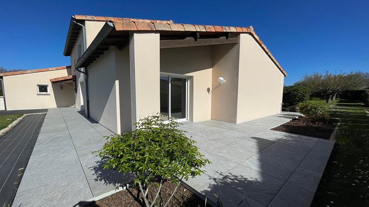 Ma-Cabane - Vente Maison MIGNALOUX-BEAUVOIR, 163 m²