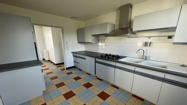 Ma-Cabane - Vente Maison MIGNE-AUXANCES, 82 m²