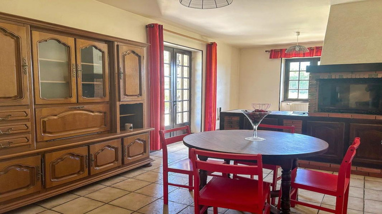 Ma-Cabane - Vente Maison MILHAC D AUBEROCHE, 175 m²