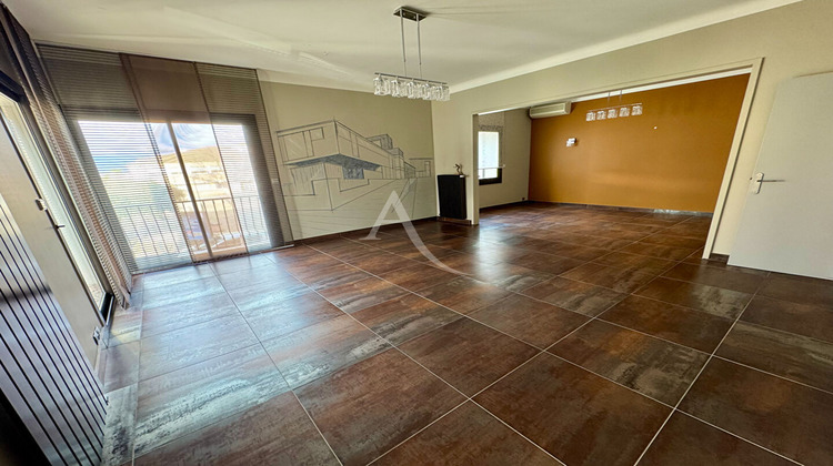 Ma-Cabane - Vente Maison MILHAUD, 330 m²