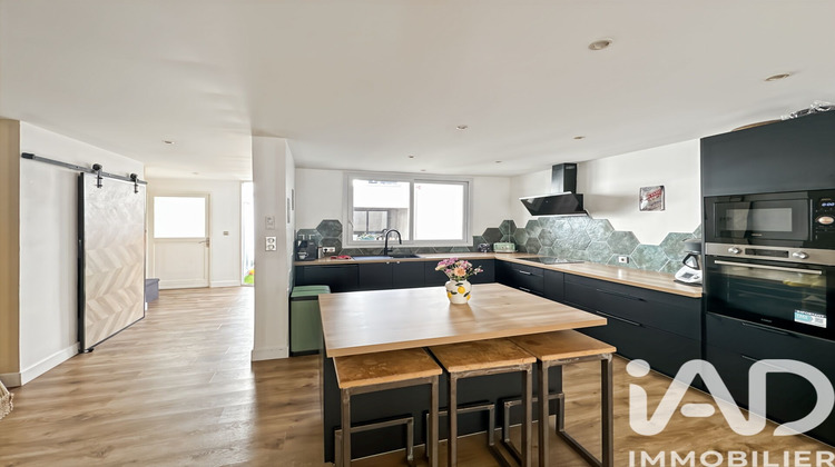 Ma-Cabane - Vente Maison Milhaud, 171 m²