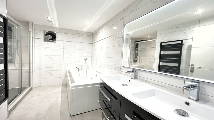 Ma-Cabane - Vente Maison Mions, 175 m²