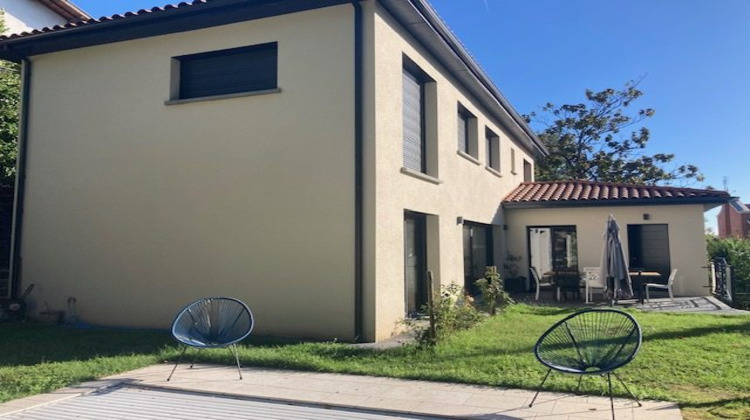 Ma-Cabane - Vente Maison Miribel, 201 m²