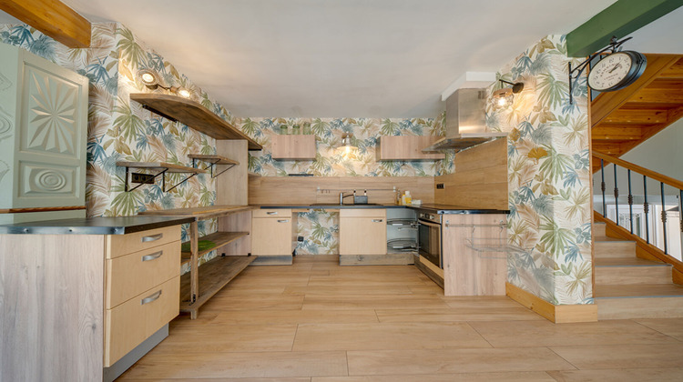 Ma-Cabane - Vente Maison MISEREY-SALINES, 141 m²