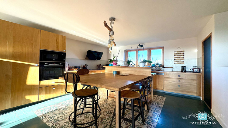 Ma-Cabane - Vente Maison MOELAN-SUR-MER, 208 m²