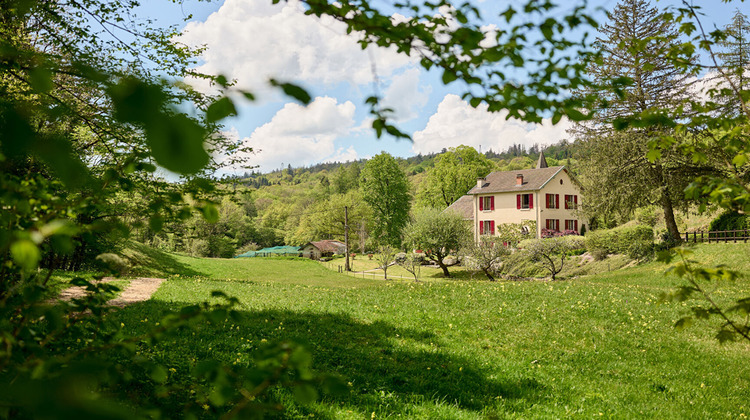 Ma-Cabane - Vente Maison MOIRANS-EN-MONTAGNE, 346 m²