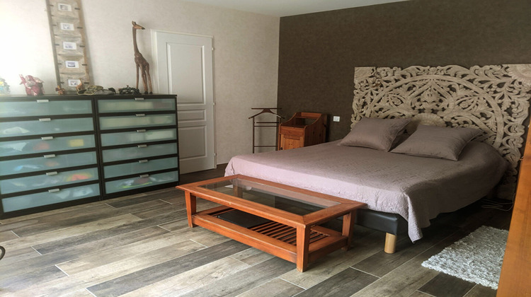 Ma-Cabane - Vente Maison MOISSAC-BELLEVUE, 216 m²
