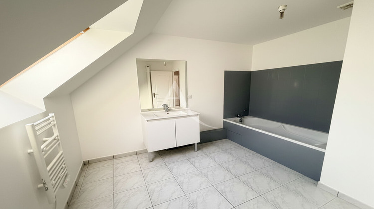 Ma-Cabane - Vente Maison MOISSY-CRAMAYEL, 120 m²