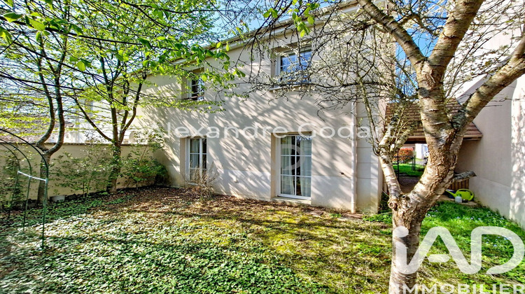 Ma-Cabane - Vente Maison Moissy-Cramayel, 93 m²