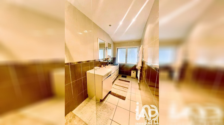 Ma-Cabane - Vente Maison Mombrier, 250 m²