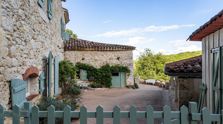 Ma-Cabane - Vente Maison Monbalen, 270 m²