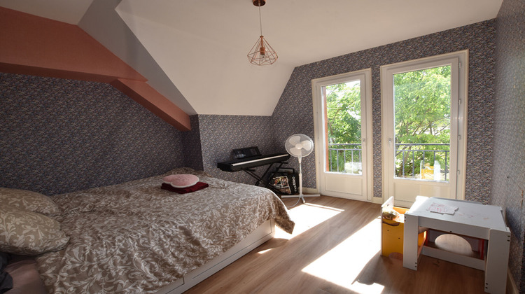 Ma-Cabane - Vente Maison MONETAY-SUR-ALLIER, 141 m²