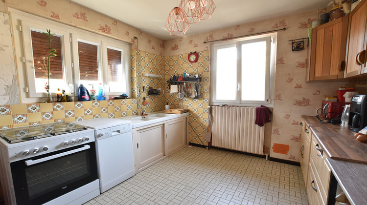 Ma-Cabane - Vente Maison MONETAY-SUR-ALLIER, 141 m²