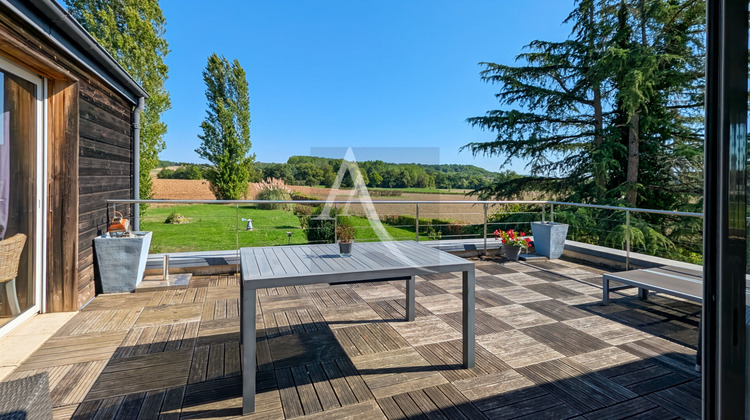 Ma-Cabane - Vente Maison MONFLANQUIN, 330 m²